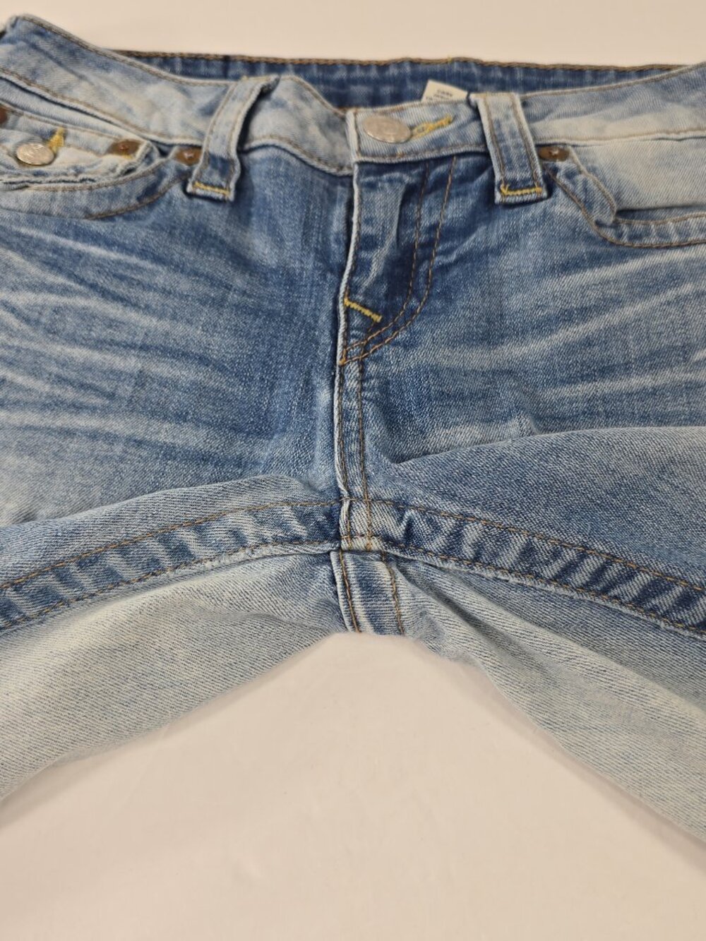TRUE RELIGION Cutoff Jean Shorts Women’s SZ 27 Blue Denim LOW RISE 7.5in INSEAM - Picture 8 of 16